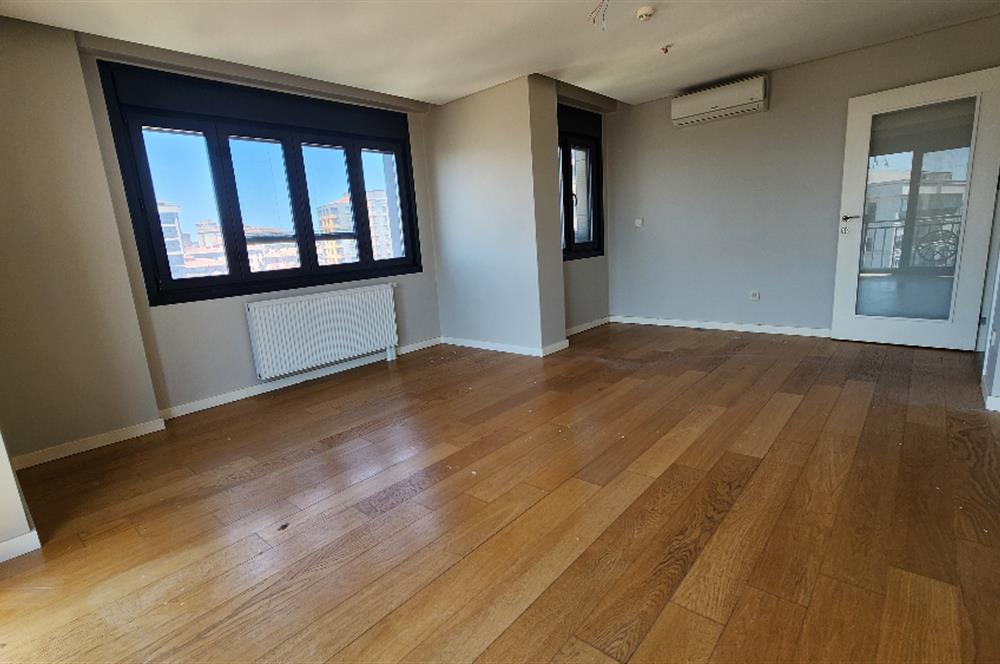 ŞENESENEVLER GÜVENLİKLİ DENİZ MANZARALI YENİ SİTEDE 2+1 90 m2