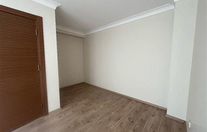 ATAŞEHİR NİLÜFER KONAKLARI SATILIK 2+1 DAİRE METROYA YAKIN