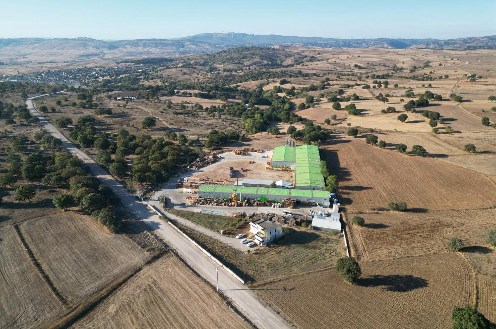 C21 BAL'DAN 21.734 M2 ARSA// 4025 m2 KAPALI ALANI OLAN SATILIK FABRİKA