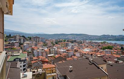 C21 Cius;Eşsiz Deniz, Şehir Manzaralı 4+1 Net 210 m² Ferah Daire