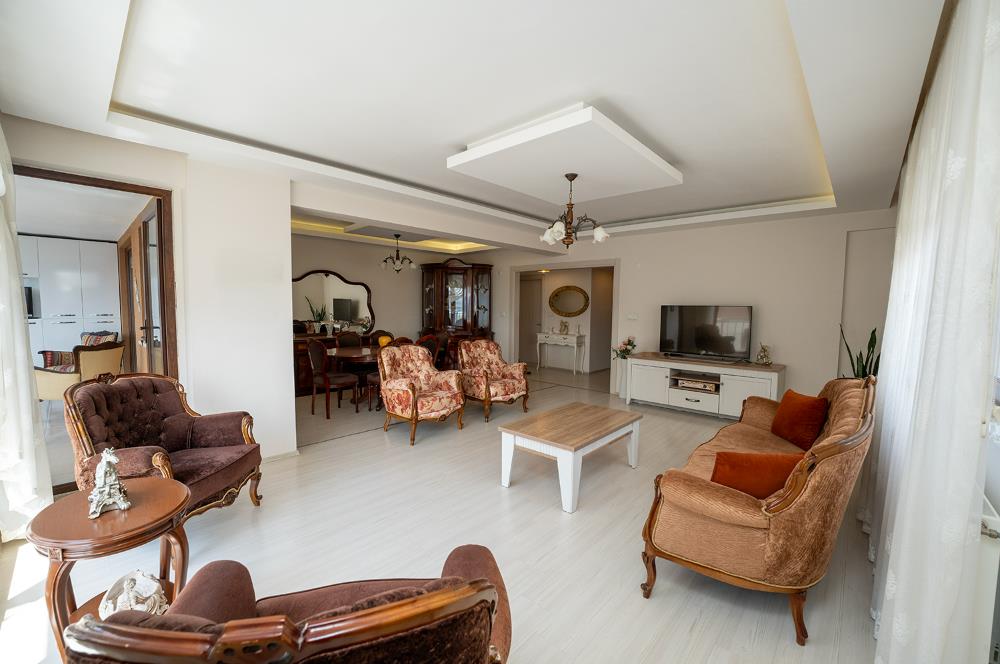 C21 Cius;Eşsiz Deniz, Şehir Manzaralı 4+1 Net 210 m² Ferah Daire