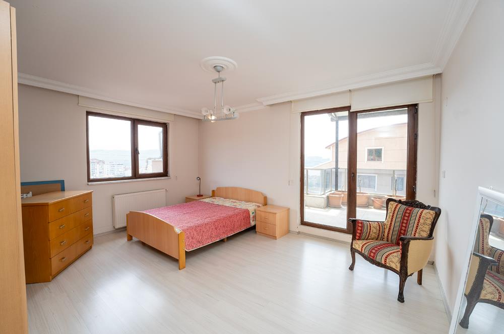C21 Cius;Eşsiz Deniz, Şehir Manzaralı 4+1 Net 210 m² Ferah Daire