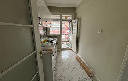 üsküdarda içi yeni yapılı masrafsız  2+1 daire