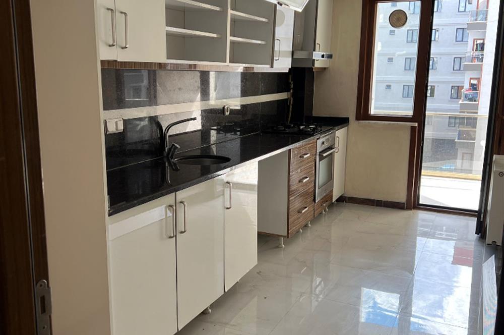 Ümraniye Devlet Hastanesinin Yakınında 2+1 110M² Kiralık Daire