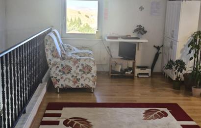 GÖLBAŞI OYACA MAHALLESİ HAYMANA BULVARI ÜZERİNDE SATILIK 3+1 DUBLEKS MÜSTAKİL EV