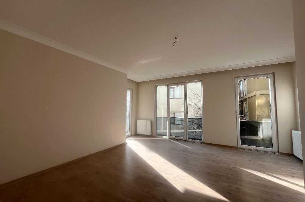 ATAŞEHİR NİLÜFER KONAKLARI SATILIK 2+1 DAİRE METROYA YAKIN