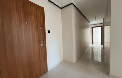 ATAŞEHİR NİLÜFER KONAKLARI SATILIK 2+1 DAİRE METROYA YAKIN