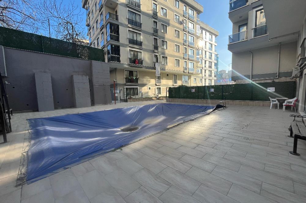 ATAŞEHİR NİLÜFER KONAKLARI SATILIK 2+1 DAİRE METROYA YAKIN