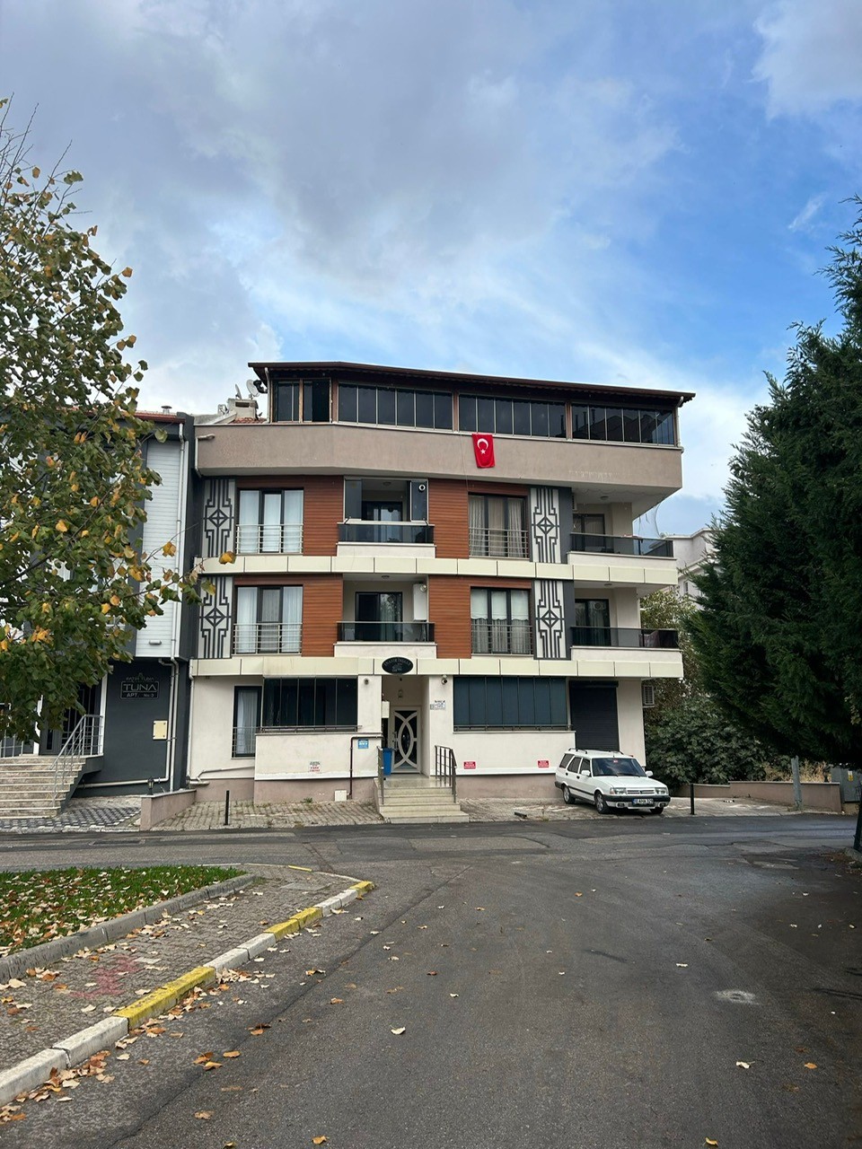 C21 Loca'dan PLEVNE 'DE SATILIK 3+1 TERASLI DUBLEKS DAİRE