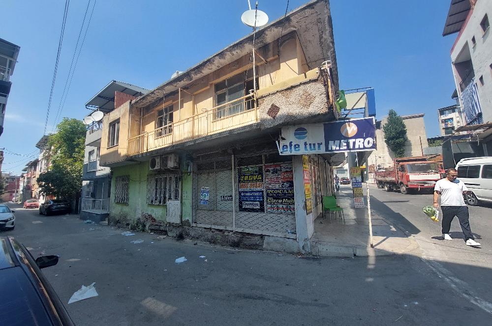Bayraklı Yamanlar'da Otobüs Güzergahı Üzerinde Satılık Bina