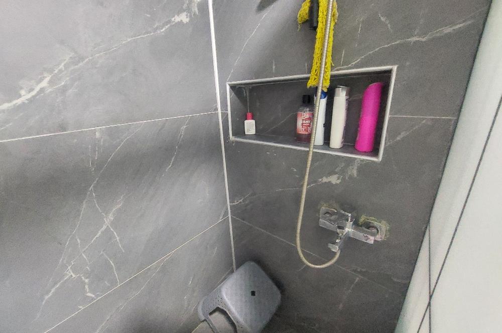 Gümüşpala Nafiz Gürman'da Satılık Doğalgazlı 3+1 Daire