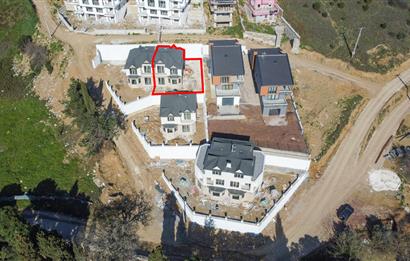 C21 Cius; Çampınar Evleri'nde 3,5+1 Modern Satılık Dubleks Villa