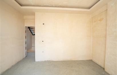 C21 Cius; Çampınar Evlerinde 4,5+1 Modern Tripleks Teraslı Villa
