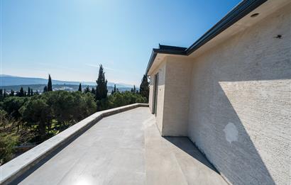 C21 Cius; Çampınar Evlerinde 4,5+1 Modern Tripleks Teraslı Villa