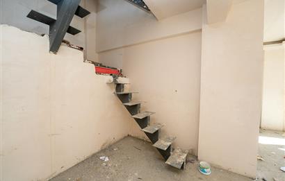 C21 Cius; Çampınar Evlerinde 4,5+1 Modern Tripleks Teraslı Villa