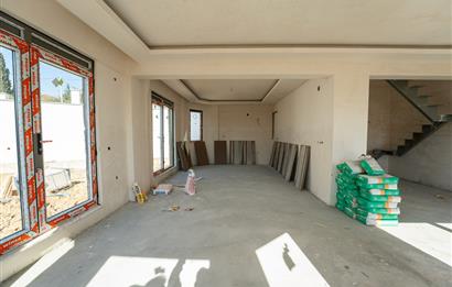 C21 Cius; Çampınar Evlerinde 3,5+1 Modern Müstakil Dubleks Villa
