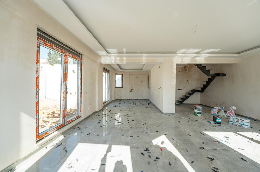 C21 Cius; Çampınar Evleri'nde 3,5+1 Modern Satılık Dubleks Villa