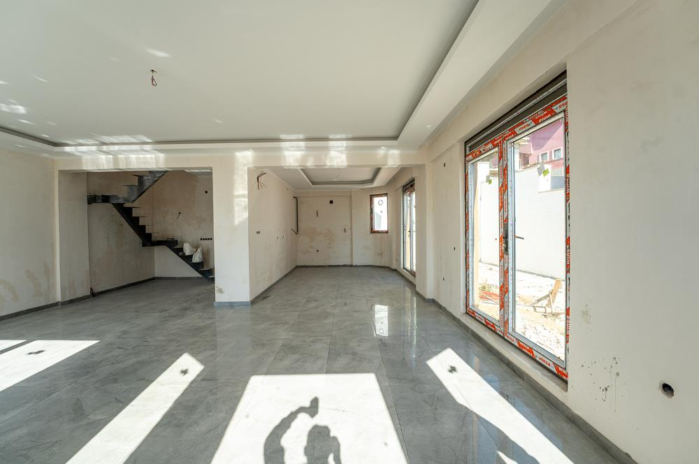 C21 Cius; Çampınar Evleri'nde 3,5+1 Modern Satılık Dubleks Villa