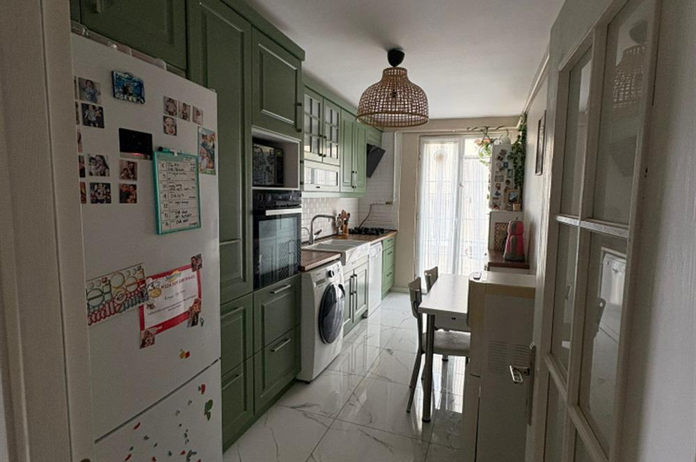 3+1 Ara Kat Daire İçi Komple Yenilenmiş,Masrafsız ,Krediye Uygun