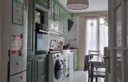 3+1 Ara Kat Daire İçi Komple Yenilenmiş,Masrafsız ,Krediye Uygun