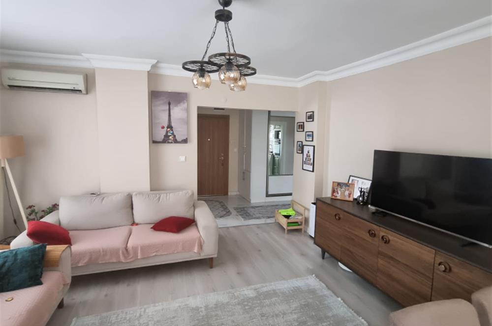 3+1 Ara Kat Daire İçi Komple Yenilenmiş,Masrafsız ,Krediye Uygun