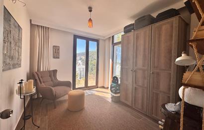 Bodrum Merkezde Deniz Manzaralı Bahçe Katı 3+1 Daire
