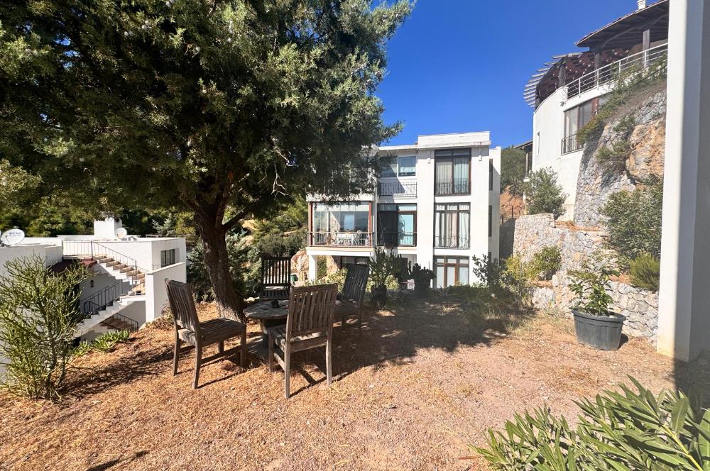 Bodrum Merkezde Deniz Manzaralı Bahçe Katı 3+1 Daire