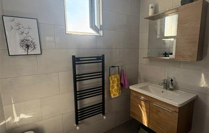 3+1 Ara Kat Daire İçi Komple Yenilenmiş,Masrafsız ,Krediye Uygun