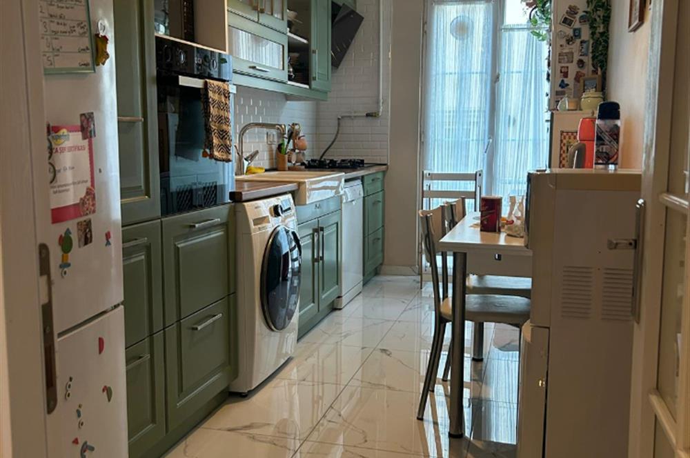 3+1 Ara Kat Daire İçi Komple Yenilenmiş,Masrafsız ,Krediye Uygun