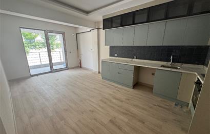 HASTANE'YE YÜRÜME MESAFESİNDE 1+1 LÜKS KİRALIK 0 DAİRE
