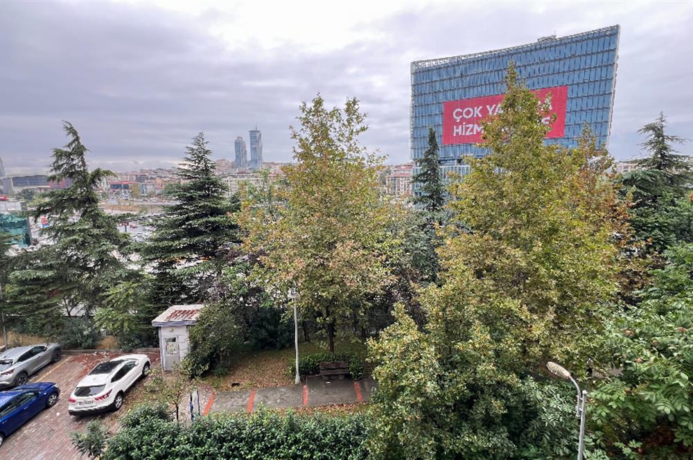 GÖZTEPE E5 ÜSTÜ KİRALIK 3+1 OFİS *OTOPARKLI* MEDICAL PARK BAUTIP