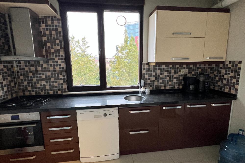 GÖZTEPE E5 ÜSTÜ KİRALIK 3+1 OFİS *OTOPARKLI* MEDICAL PARK BAUTIP