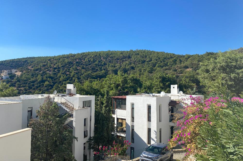 Bodrum Merkezde Deniz Manzaralı Bahçe Katı 3+1 Daire