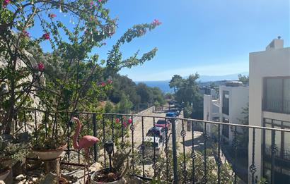 Bodrum Merkezde Deniz Manzaralı Bahçe Katı 3+1 Daire