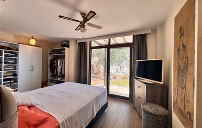 Bodrum Merkezde Deniz Manzaralı Bahçe Katı 3+1 Daire