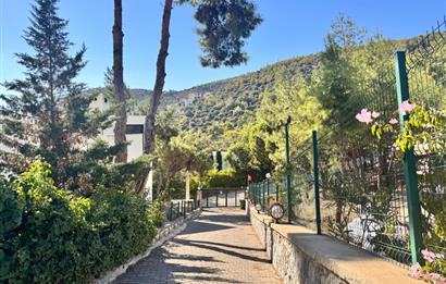 Bodrum Merkezde Deniz Manzaralı Bahçe Katı 3+1 Daire