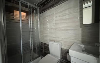 İzmir Park AVM Yakını Merkezi konumda Satılık 2+1 Daire