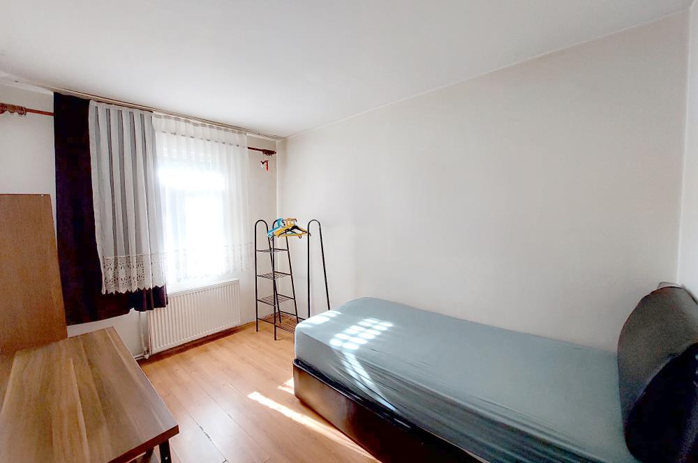 100.YIL İŞÇİ BLOKLARINDA 2+1 EŞYALI KİRALIK DAİRE