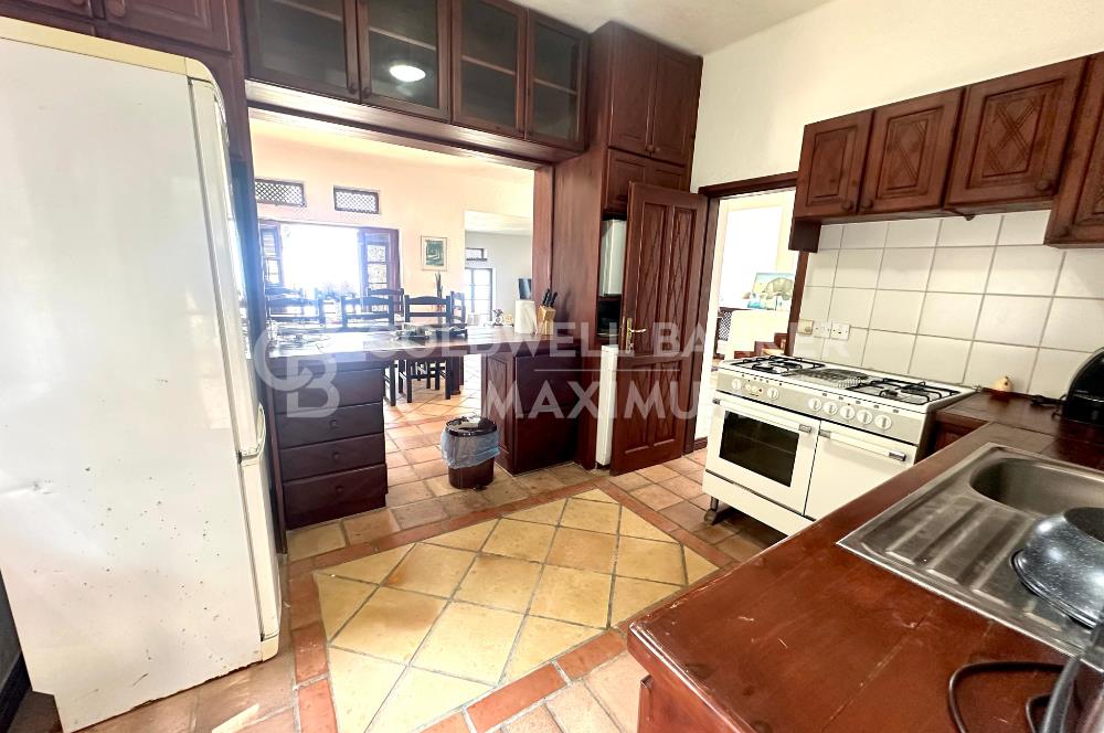 KKTC Girne Bellapais 3+1 Büyüleyici Manzaralı Kiralık Villa