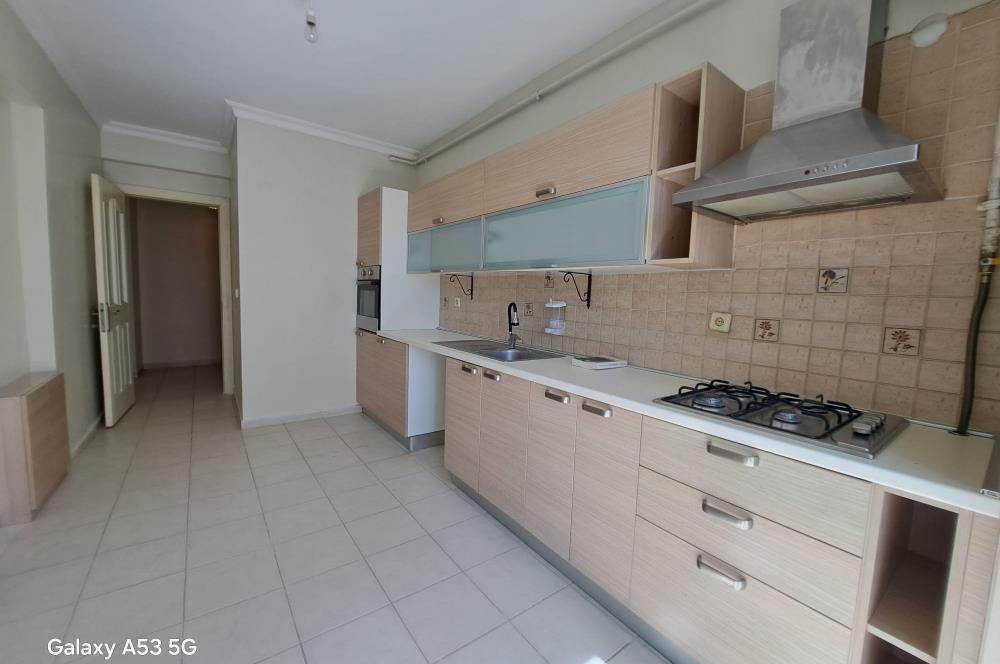 Onurkent’te Değerli Lokasyon | 3+1 | Geniş ve Kullanışlı Daire