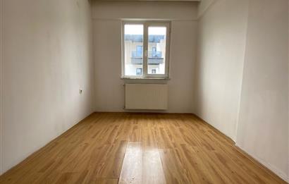 CENTURY 21'DEN ÜNİVERSİTE KARŞISI 2+1 KİRALIK DAİRE! 