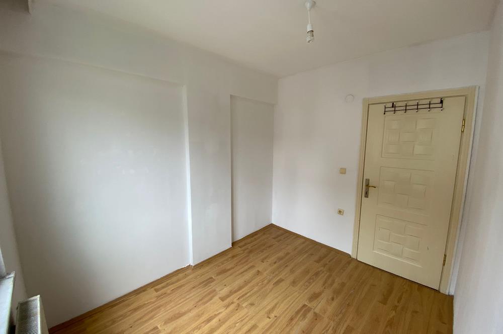 CENTURY 21'DEN ÜNİVERSİTE KARŞISI 2+1 KİRALIK DAİRE! 