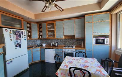 SUADİYE SAHİLDE SİTE ÖZELLİKLİ DENİZ MANZARALI 5+1 275 m2 DAİRE