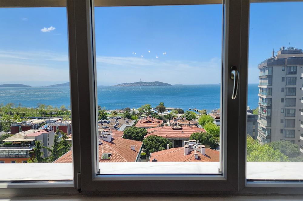 SUADİYE SAHİLDE SİTE ÖZELLİKLİ DENİZ MANZARALI 5+1 275 m2 DAİRE