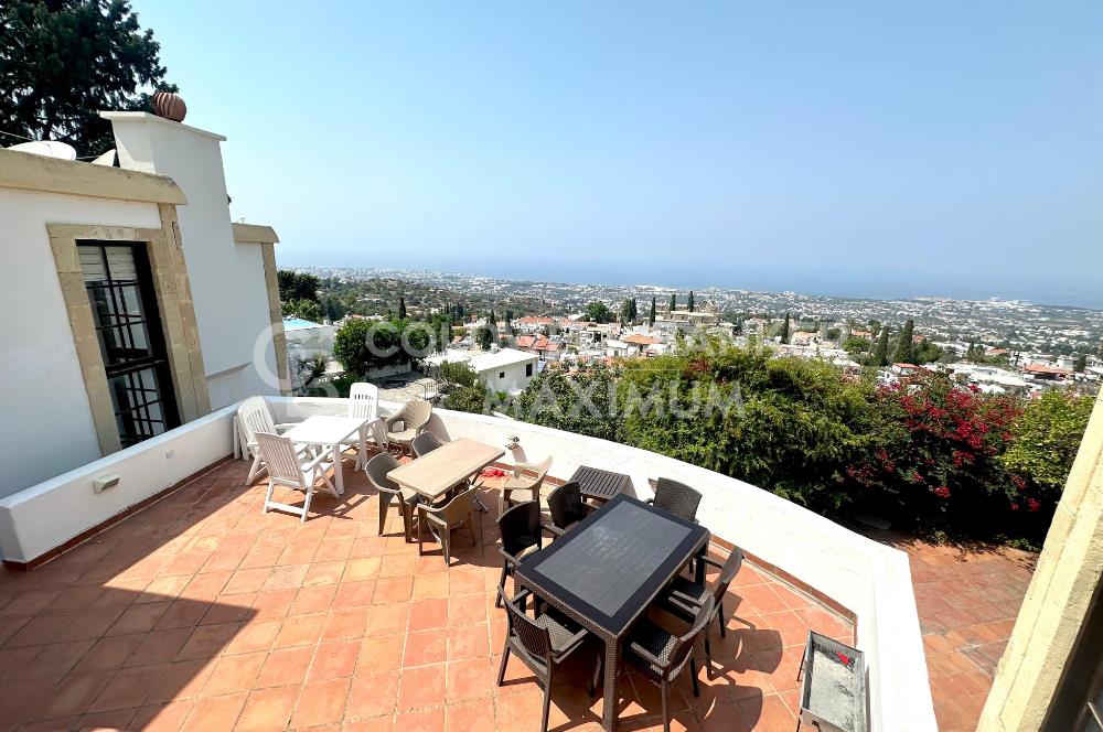 KKTC Girne Bellapais 3+1 Büyüleyici Manzaralı Kiralık Villa