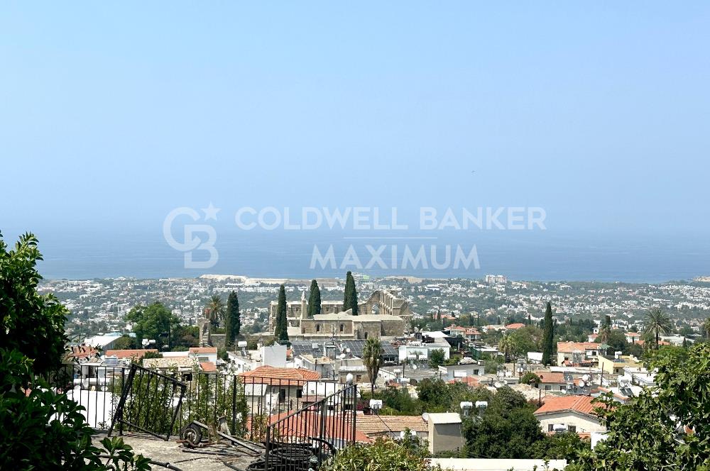KKTC Girne Bellapais 3+1 Büyüleyici Manzaralı Kiralık Villa