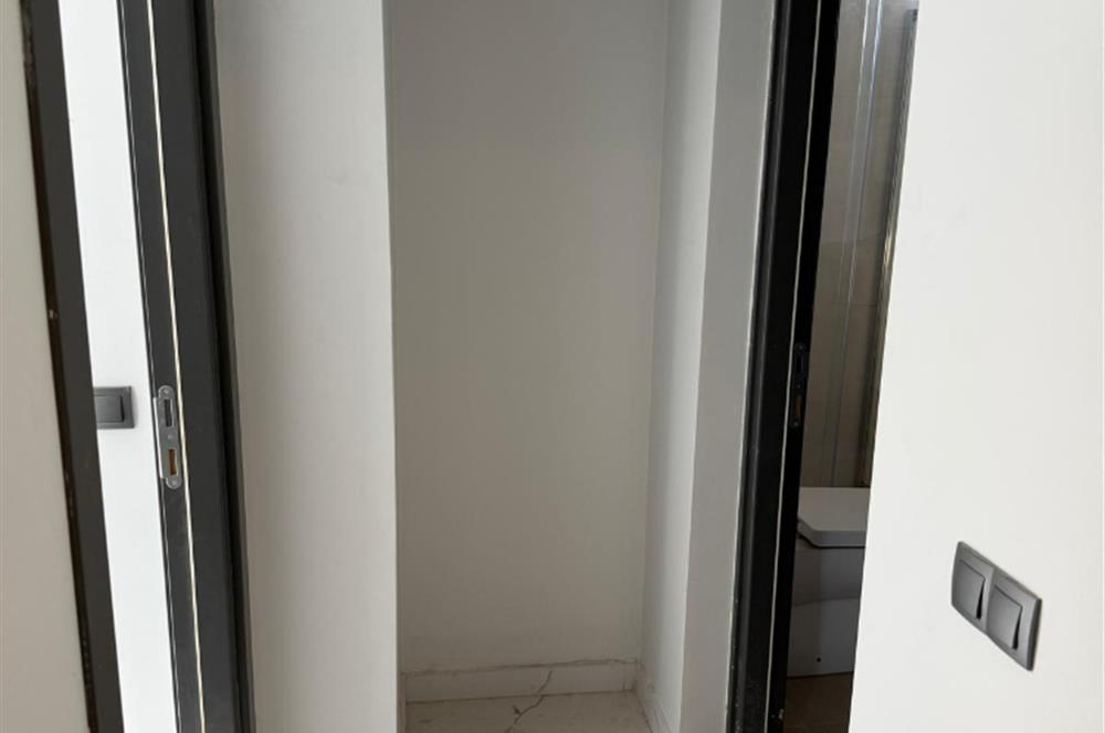 🏡 BORNOVA ERZENE’DE SIFIR 3+1 TERASLI DAİRE – KAÇIRILMAYACAK FIRSAT!