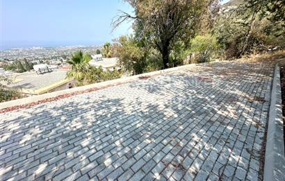 KKTC Girne Bellapais 3+1 Büyüleyici Manzaralı Kiralık Villa
