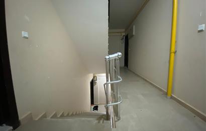 CENTURY 21'DEN ÜNİVERSİTE KARŞISI 2+1 KİRALIK DAİRE! 