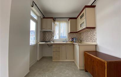 CENTURY 21'DEN ÜNİVERSİTE KARŞISI 2+1 KİRALIK DAİRE! 